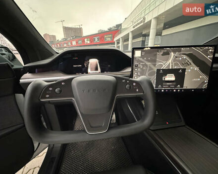 Белый Тесла Модель Х, объемом двигателя 0 л и пробегом 42 тыс. км за 42900 $, фото 23 на Automoto.ua