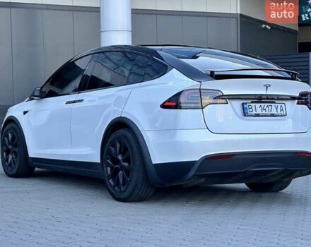 Білий Тесла Модель Х, об'ємом двигуна 0 л та пробігом 51 тис. км за 39500 $, фото 11 на Automoto.ua