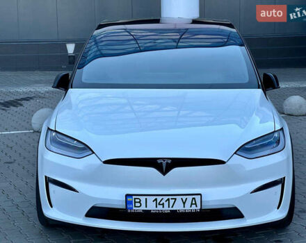 Белый Тесла Модель Х, объемом двигателя 0 л и пробегом 51 тыс. км за 39900 $, фото 3 на Automoto.ua