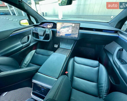 Белый Тесла Модель Х, объемом двигателя 0 л и пробегом 51 тыс. км за 39900 $, фото 22 на Automoto.ua