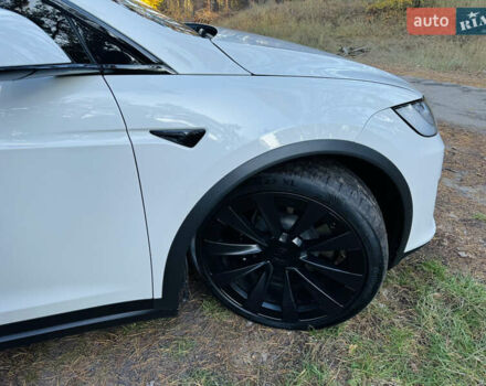 Білий Тесла Модель Х, об'ємом двигуна 0 л та пробігом 14 тис. км за 57000 $, фото 32 на Automoto.ua