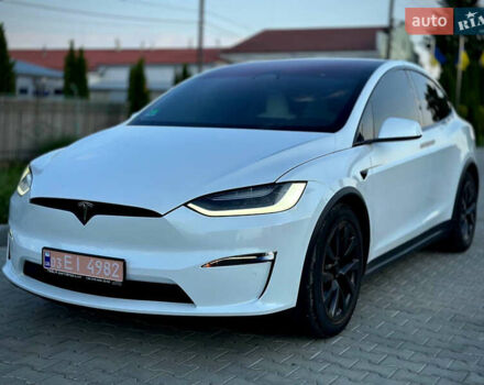 Білий Тесла Модель Х, об'ємом двигуна 0 л та пробігом 34 тис. км за 52000 $, фото 19 на Automoto.ua