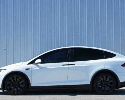 Белый Тесла Модель Х, объемом двигателя 0 л и пробегом 45 тыс. км за 21200 $, фото 6 на Automoto.ua