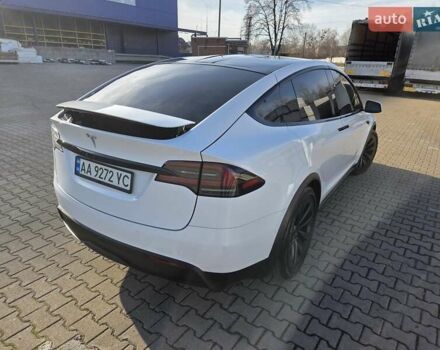 Білий Тесла Модель Х, об'ємом двигуна 0 л та пробігом 116 тис. км за 39900 $, фото 8 на Automoto.ua