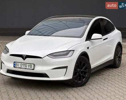 Белый Тесла Модель Х, объемом двигателя 0 л и пробегом 42 тыс. км за 42900 $, фото 2 на Automoto.ua
