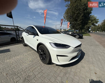 Белый Тесла Модель Х, объемом двигателя 0 л и пробегом 110 тыс. км за 48500 $, фото 1 на Automoto.ua