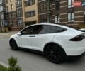 Белый Тесла Модель Х, объемом двигателя 0 л и пробегом 43 тыс. км за 63500 $, фото 3 на Automoto.ua