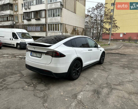 Белый Тесла Модель Х, объемом двигателя 0 л и пробегом 29 тыс. км за 55900 $, фото 4 на Automoto.ua