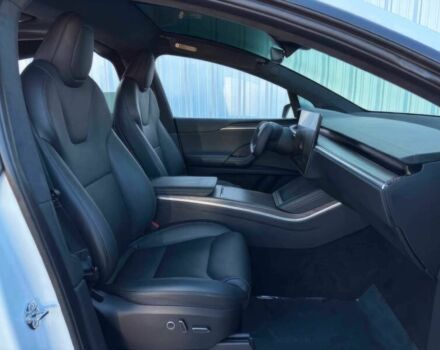 Тесла Модель Х 2022 у Дніпро (Дніпропетровську) на Automoto.ua Білий Тесла Модель Х, об'ємом двигуна 0 л та пробігом 28 тис. км за 10200 $, фото 9 на Automoto.ua