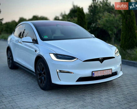 Білий Тесла Модель Х, об'ємом двигуна 0 л та пробігом 34 тис. км за 52000 $, фото 17 на Automoto.ua