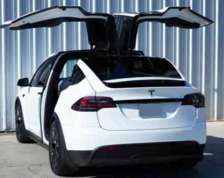Тесла Модель Х 2022 у Дніпро (Дніпропетровську) на Automoto.ua Білий Тесла Модель Х, об'ємом двигуна 0 л та пробігом 28 тис. км за 10200 $, фото 5 на Automoto.ua