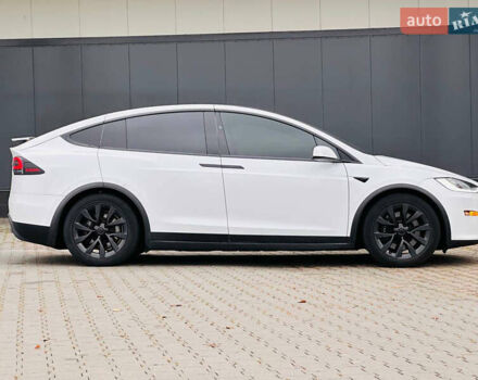 Белый Тесла Модель Х, объемом двигателя 0 л и пробегом 34 тыс. км за 65000 $, фото 8 на Automoto.ua