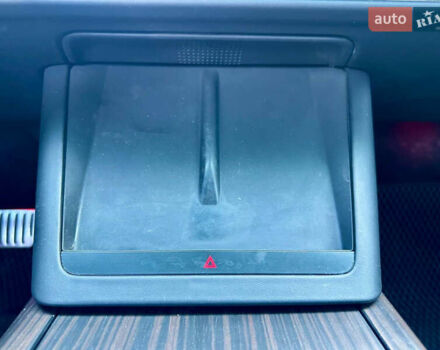 Белый Тесла Модель Х, объемом двигателя 0 л и пробегом 51 тыс. км за 39900 $, фото 25 на Automoto.ua