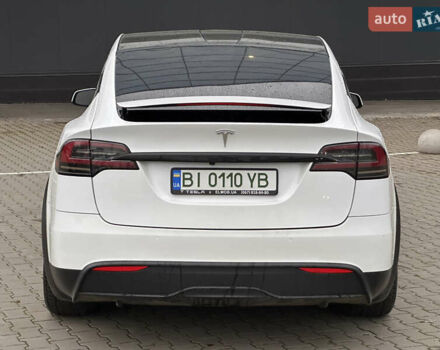 Белый Тесла Модель Х, объемом двигателя 0 л и пробегом 42 тыс. км за 42900 $, фото 14 на Automoto.ua