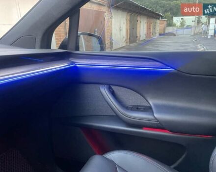 Білий Тесла Модель Х, об'ємом двигуна 0 л та пробігом 51 тис. км за 39500 $, фото 29 на Automoto.ua