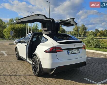 Білий Тесла Модель Х, об'ємом двигуна 0 л та пробігом 116 тис. км за 41500 $, фото 16 на Automoto.ua