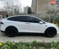 Белый Тесла Модель Х, объемом двигателя 0 л и пробегом 14 тыс. км за 51800 $, фото 27 на Automoto.ua