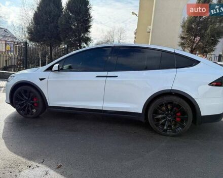 Білий Тесла Модель Х, об'ємом двигуна 0 л та пробігом 18 тис. км за 65500 $, фото 6 на Automoto.ua