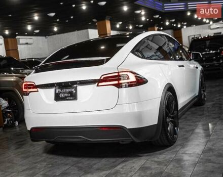 Білий Тесла Модель Х, об'ємом двигуна 0 л та пробігом 25 тис. км за 55900 $, фото 81 на Automoto.ua