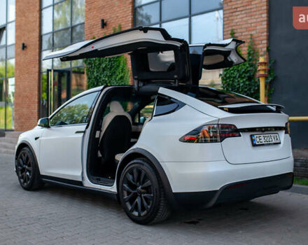 Білий Тесла Модель Х, об'ємом двигуна 0 л та пробігом 54 тис. км за 69000 $, фото 43 на Automoto.ua