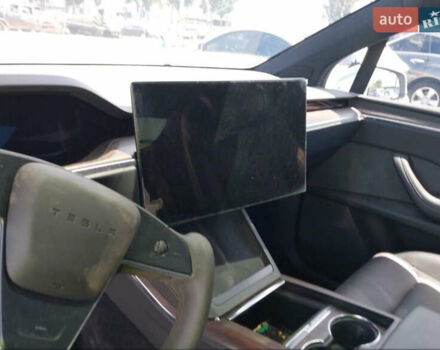Білий Тесла Модель Х, об'ємом двигуна 0 л та пробігом 30 тис. км за 18500 $, фото 5 на Automoto.ua