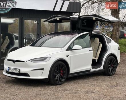 Белый Тесла Модель Х, объемом двигателя 0 л и пробегом 31 тыс. км за 68000 $, фото 19 на Automoto.ua
