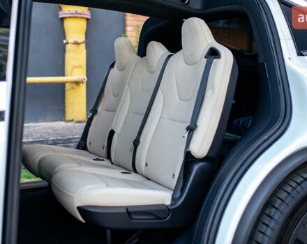 Білий Тесла Модель Х, об'ємом двигуна 0 л та пробігом 54 тис. км за 69000 $, фото 30 на Automoto.ua