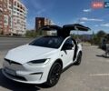 Белый Тесла Модель Х, объемом двигателя 0 л и пробегом 27 тыс. км за 47777 $, фото 1 на Automoto.ua