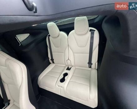 Белый Тесла Модель Х, объемом двигателя 0 л и пробегом 31 тыс. км за 68000 $, фото 45 на Automoto.ua