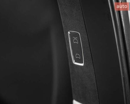 Білий Тесла Модель Х, об'ємом двигуна 0 л та пробігом 25 тис. км за 55900 $, фото 17 на Automoto.ua