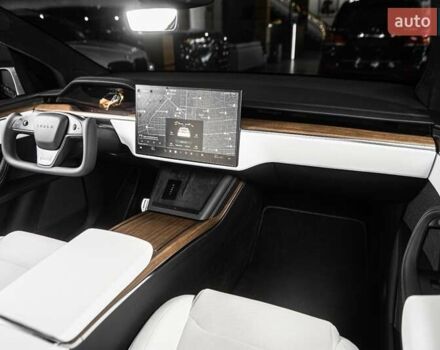 Білий Тесла Модель Х, об'ємом двигуна 0 л та пробігом 25 тис. км за 55900 $, фото 30 на Automoto.ua