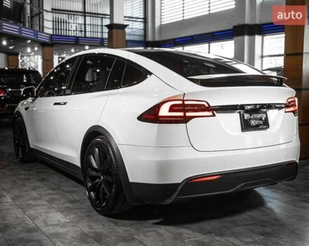 Білий Тесла Модель Х, об'ємом двигуна 0 л та пробігом 25 тис. км за 55900 $, фото 51 на Automoto.ua