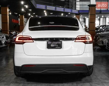 Білий Тесла Модель Х, об'ємом двигуна 0 л та пробігом 25 тис. км за 55900 $, фото 66 на Automoto.ua