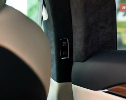 Білий Тесла Модель Х, об'ємом двигуна 0 л та пробігом 54 тис. км за 69000 $, фото 73 на Automoto.ua