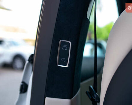 Білий Тесла Модель Х, об'ємом двигуна 0 л та пробігом 54 тис. км за 69000 $, фото 72 на Automoto.ua