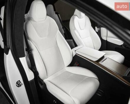 Білий Тесла Модель Х, об'ємом двигуна 0 л та пробігом 25 тис. км за 55900 $, фото 14 на Automoto.ua