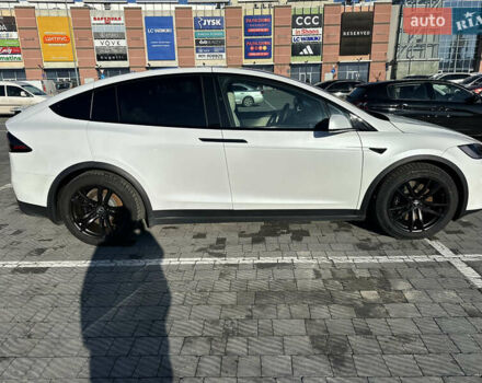 Білий Тесла Модель Х, об'ємом двигуна 0 л та пробігом 33 тис. км за 58000 $, фото 11 на Automoto.ua