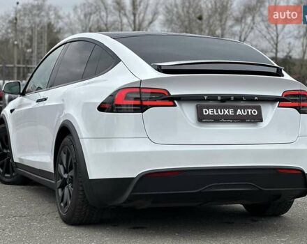 Білий Тесла Модель Х, об'ємом двигуна 0 л та пробігом 32 тис. км за 76000 $, фото 33 на Automoto.ua