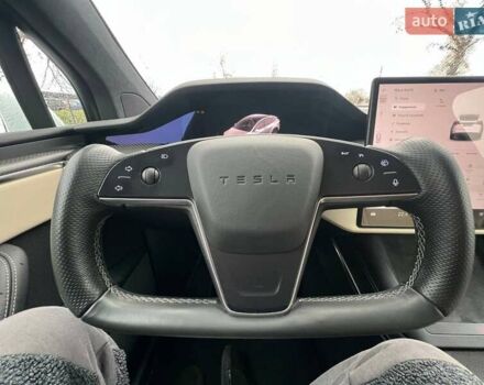 Белый Тесла Модель Х, объемом двигателя 0 л и пробегом 31 тыс. км за 68000 $, фото 40 на Automoto.ua