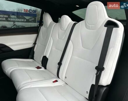 Білий Тесла Модель Х, об'ємом двигуна 0 л та пробігом 32 тис. км за 76000 $, фото 41 на Automoto.ua