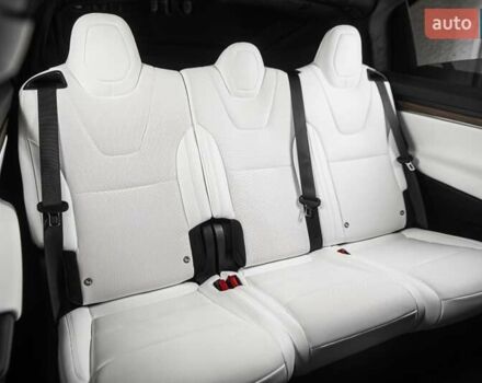 Білий Тесла Модель Х, об'ємом двигуна 0 л та пробігом 25 тис. км за 55900 $, фото 27 на Automoto.ua