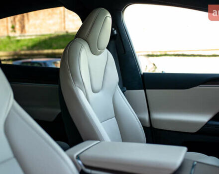 Білий Тесла Модель Х, об'ємом двигуна 0 л та пробігом 54 тис. км за 69000 $, фото 74 на Automoto.ua