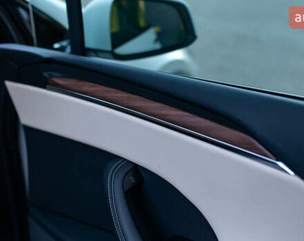 Білий Тесла Модель Х, об'ємом двигуна 0 л та пробігом 54 тис. км за 69000 $, фото 84 на Automoto.ua