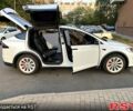 Білий Тесла Модель Х, об'ємом двигуна 0 л та пробігом 27 тис. км за 75000 $, фото 2 на Automoto.ua