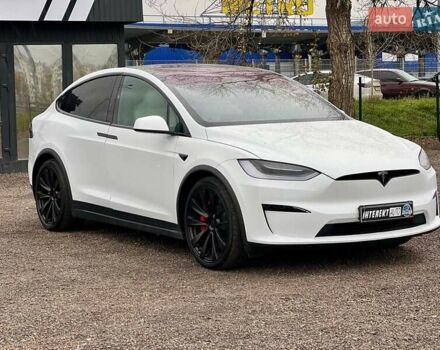 Белый Тесла Модель Х, объемом двигателя 0 л и пробегом 31 тыс. км за 68000 $, фото 1 на Automoto.ua