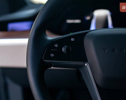 Білий Тесла Модель Х, об'ємом двигуна 0 л та пробігом 54 тис. км за 69000 $, фото 59 на Automoto.ua