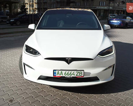 Білий Тесла Модель Х, об'ємом двигуна 0 л та пробігом 10 тис. км за 73000 $, фото 7 на Automoto.ua