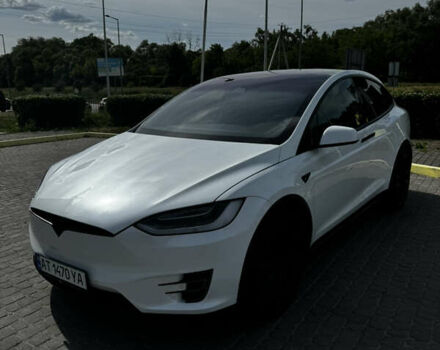 Білий Тесла Модель Х, об'ємом двигуна 0 л та пробігом 72 тис. км за 35000 $, фото 1 на Automoto.ua