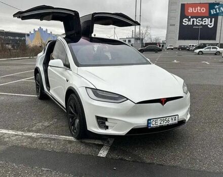 Белый Тесла Модель Х, объемом двигателя 0 л и пробегом 169 тыс. км за 20000 $, фото 1 на Automoto.ua