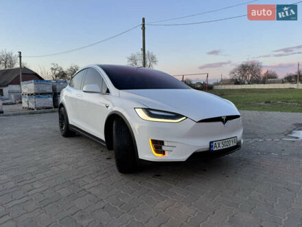 Тесла Модель Х 2016 у Полтаві на Automoto.ua Білий Тесла Модель Х, об'ємом двигуна 0 л та пробігом 156 тис. км за 24500 $, фото 1 на Automoto.ua